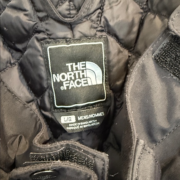 The North Face ski pants. Men’s size L, insulated. - Picture 4 of 4